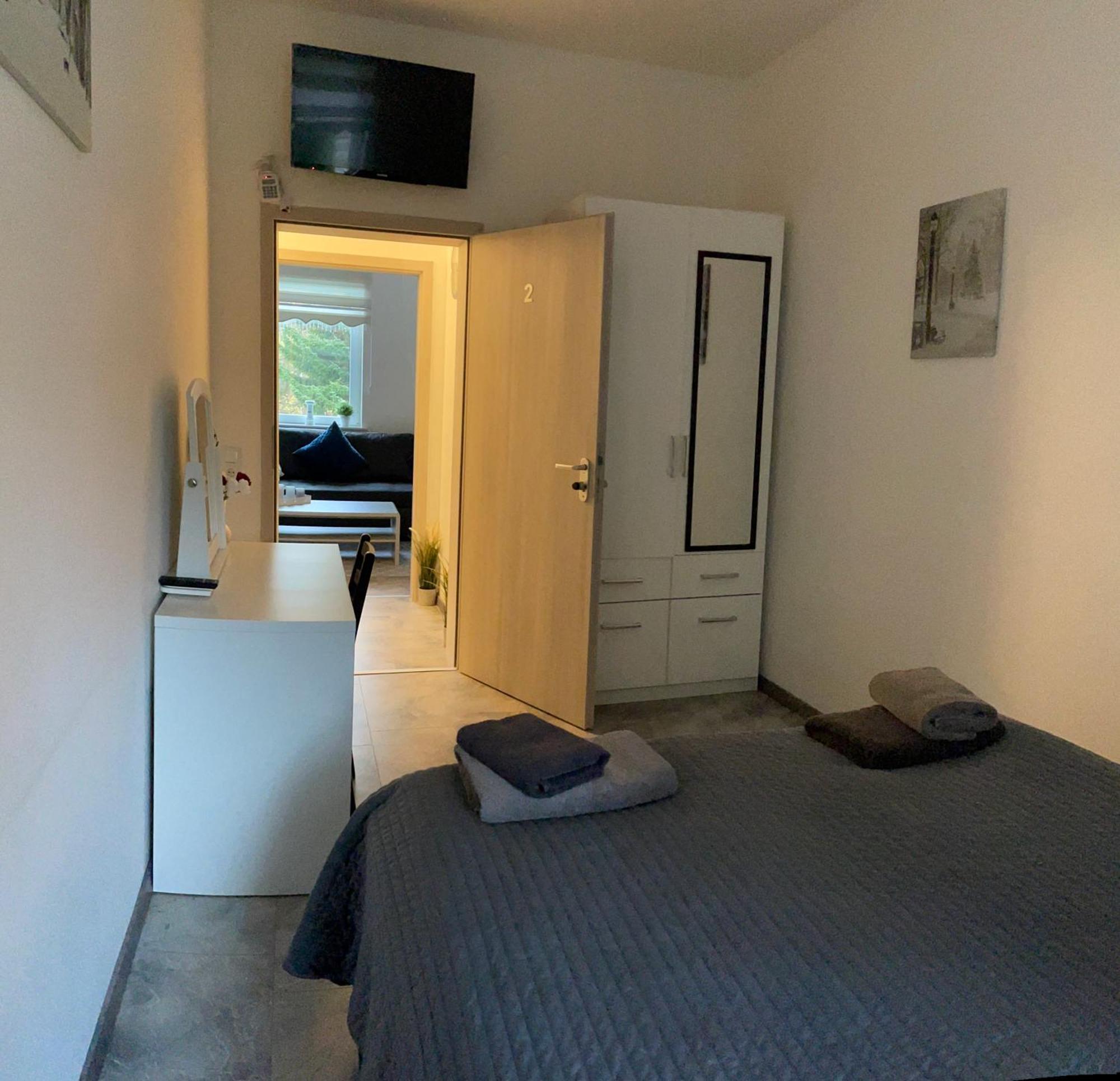 Aparthotel Werftstrasse 9A Kiel Exterior foto